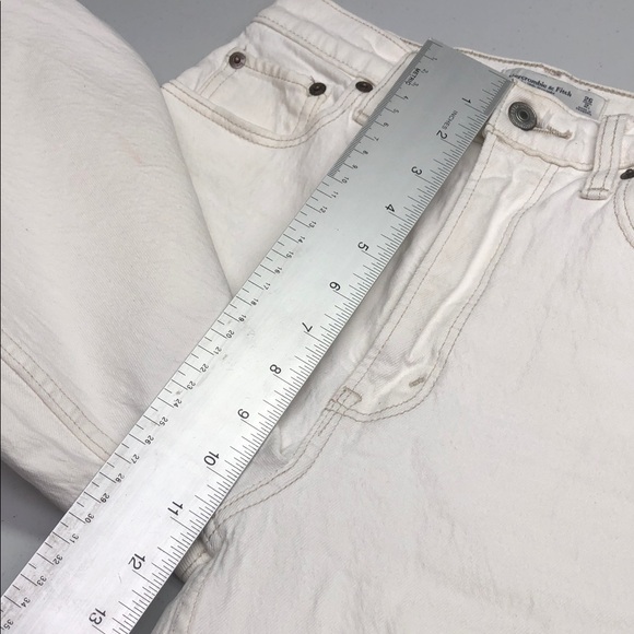 ABERCROMBIE & FITCH WHITE 90s ULTRA HIGH-RISE STRAIGHT JEANS 2/26x31 ⭐️ - Picture 11 of 14
